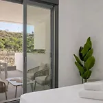 Апартаменты Luxury Higueron: Piscina A Pasos Del Tren