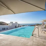 Luxury Higueron: Piscina A Pasos Del Tren